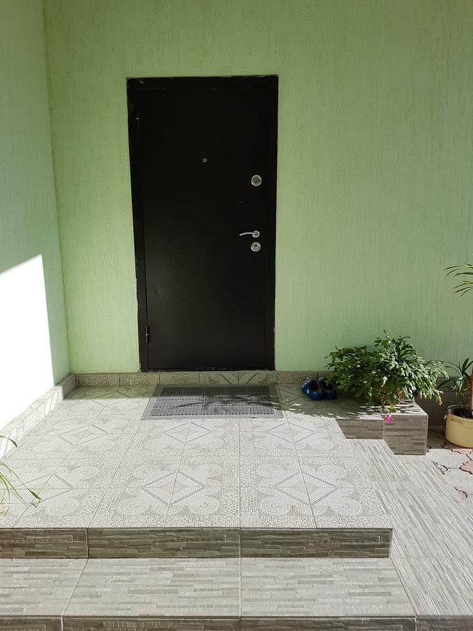 Datka Guest House Naryn Esterno foto
