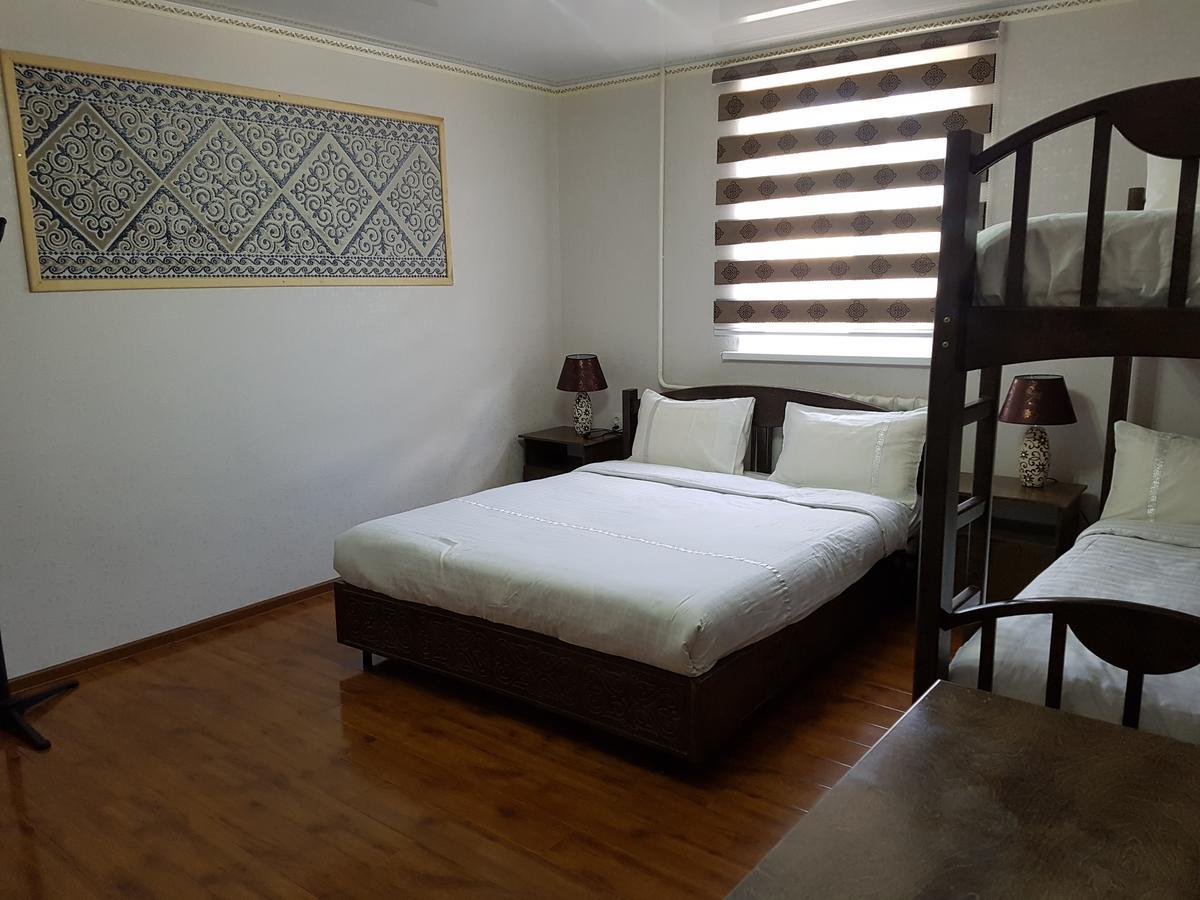 Datka Guest House Naryn Esterno foto