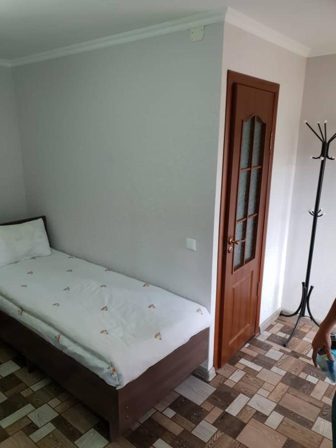 Datka Guest House Naryn Esterno foto